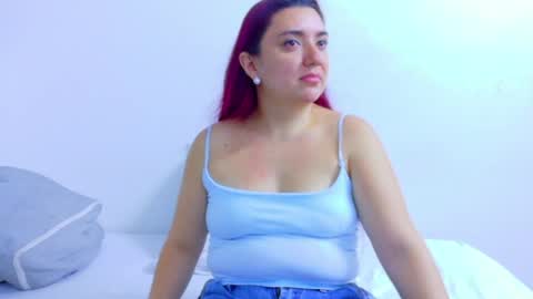 kinkyy_redhead online show from April 22, 1:18 pm