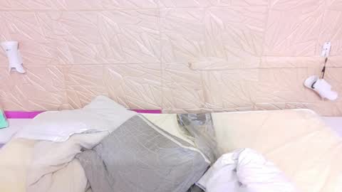 kinkyy_redhead online show from June 8, 12:50 pm
