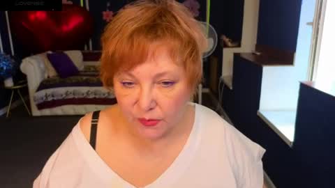 Kira Kennet online show from June 2, 5:42 am