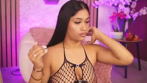 kira krush online show from July 2, 4:39 am