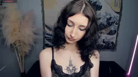 Kira online show from December 20, 9:05 am