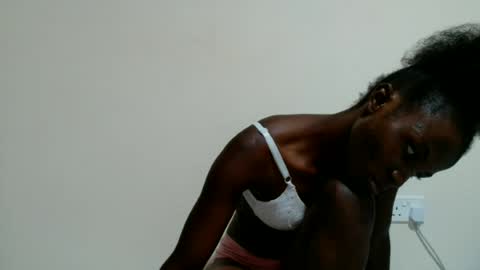 kirah_hot online show from May 31, 4:17 pm