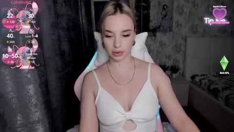 Snapshot of kirakrox chatting on October 14, 6:44 pm kirakrox online show from October 14, 6:44 pm