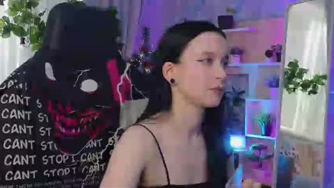 Snapshot of kiralilime chatting on February 27, 12:34 pm Kira    online show from February 27, 12:34 pm