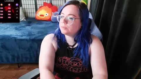 Snapshot of kiraspitqueen chatting on January 10, 5:47 am KiraSpitQueen online show from January 10, 5:47 am