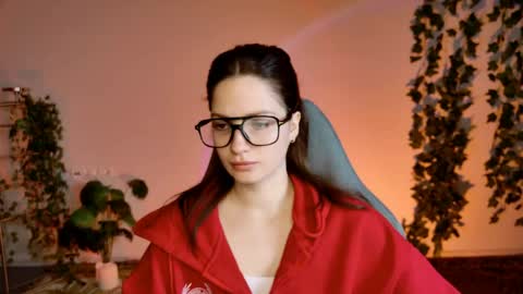 kiravair online show from April 26, 10:13 am