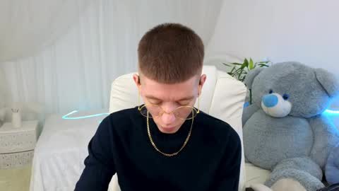    online show from March 12, 6:18 am