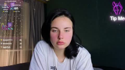 Kira online show from April 23, 8:32 pm