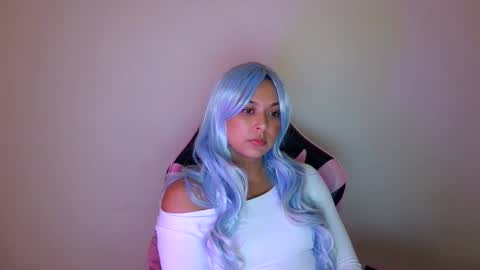 kiss_ameliaa online show from November 17, 11:13 am