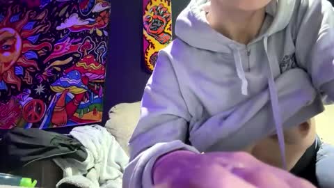 Kaitie online show from November 28, 11:50 am