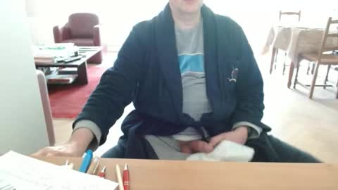 kisslog1 online show from April 7, 3:14 pm