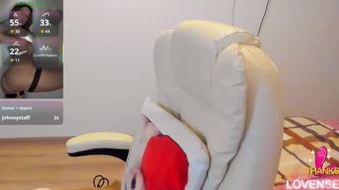 kisssnicol online show from February 11, 5:06 pm