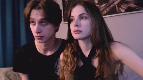 kitkatsweetspot online show from December 14, 7:20 pm