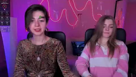 kitniss online show from March 9, 8:35 pm