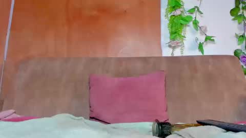 Kitsune-sama online show from September 20, 4:32 pm