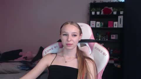 kitsuneyX online show from July 4, 3:43 am