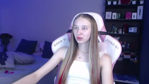 kitsuneyX online show from June 28, 11:23 pm