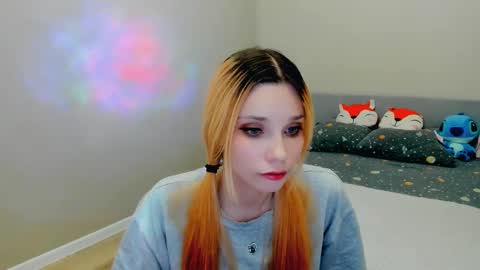 Alissa online show from October 4, 8:17 pm