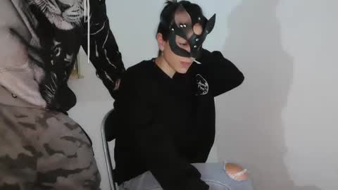 kitten likes mambo online show from December 13, 9:51 pm