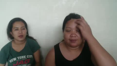 Snapshot of kittensquirtpussy chatting on February 7, 3:02 am kittensquirtpussy online show from February 7, 3:02 am