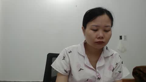kitti_baby2x online show from April 20, 2:58 am