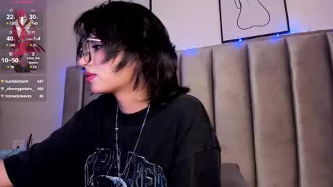 Camila online show from March 11, 8:52 am