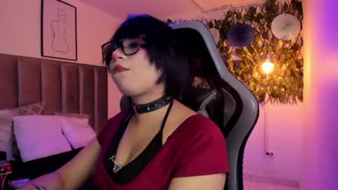 Camila online show from April 28, 2:27 am