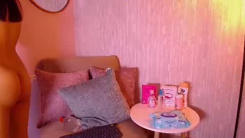 KITTY online show from July 1, 3:53 pm
