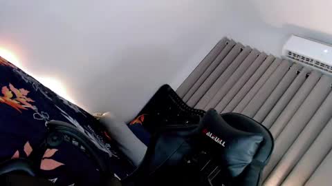 iG Kitty Tranny online show from March 3, 12:39 pm