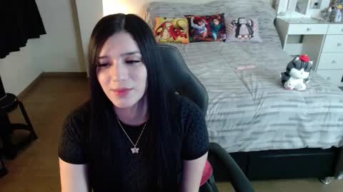 Isabel online show from October 28, 2:01 am