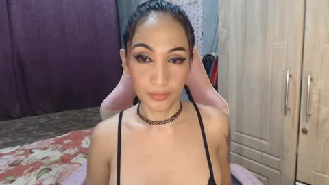 Snapshot of kittykatarena chatting on January 27, 5:25 am Katarena Latsveya online show from January 27, 5:25 am