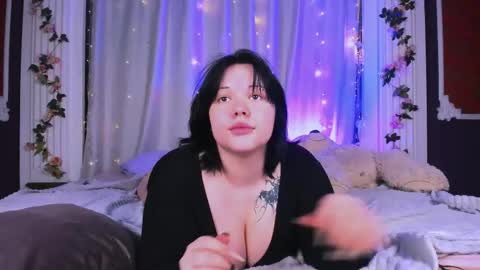 Kitty online show from May 21, 6:42 am