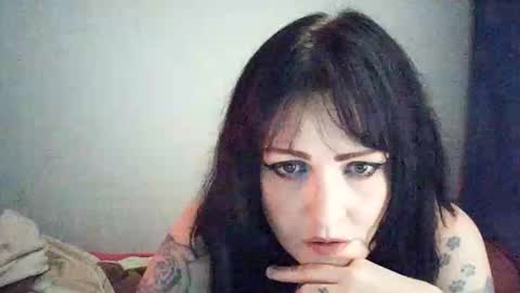 SummerT online show from March 23, 9:36 am