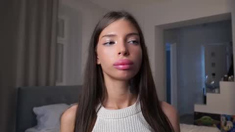 Alice online show from November 8, 5:38 pm