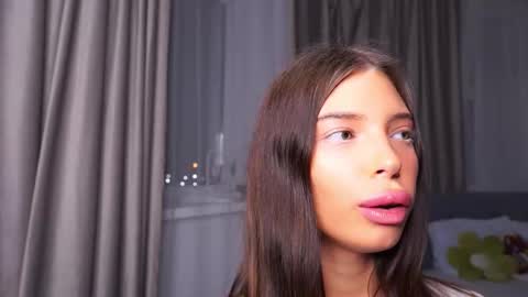 Alice online show from October 22, 5:14 pm