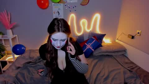 Rina online show from October 31, 1:28 am