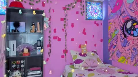 Kitty Zen online show from February 17, 6:50 pm