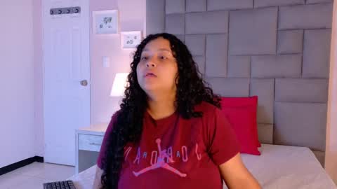 Snapshot of kity_hill chatting on September 22, 4:49 am Kitty Hill online show from September 22, 4:49 am
