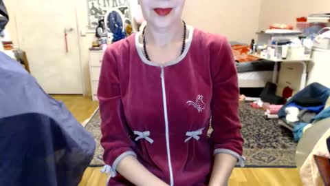 KiuminBerry online show from January 2, 12:57 pm