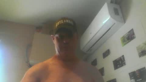 kiwiguy19773 online show from March 22, 10:47 pm