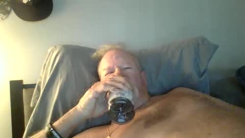 kjdjld56 online show from September 27, 5:32 pm