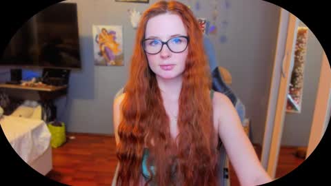 Snapshot of klementinagirl chatting on March 12, 8:41 pm Klementinafanslyklementina6661 online show from March 12, 8:41 pm