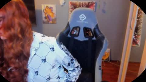 Snapshot of klementinagirl chatting on February 23, 8:22 pm Klementinafanslyklementina6661 online show from February 23, 8:22 pm