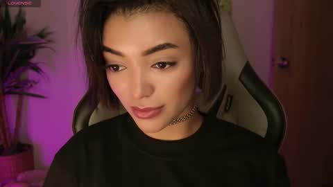 Christina online show from October 24, 12:00 am