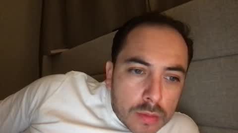 kling12034 online show from February 18, 2:33 am