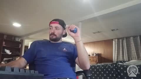 LOUiViLAN online show from September 21, 5:00 am