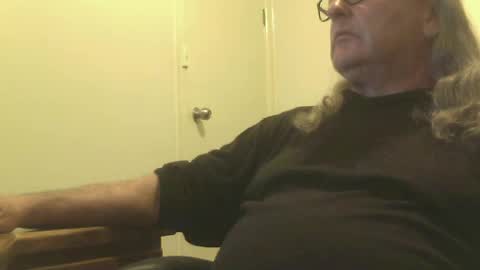 knobout online show from July 3, 12:32 pm