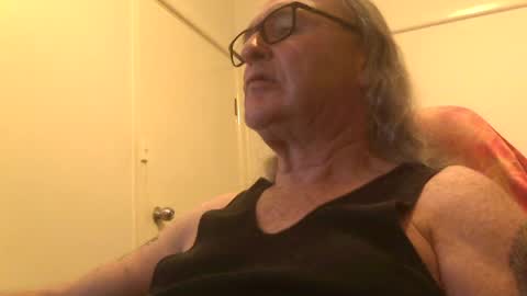 knobout online show from August 2, 11:23 am