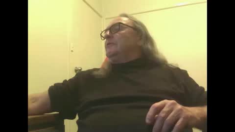 knobout online show from April 26, 1:31 pm