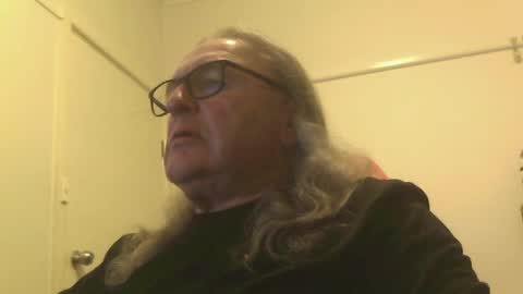 knobout online show from July 30, 12:28 pm